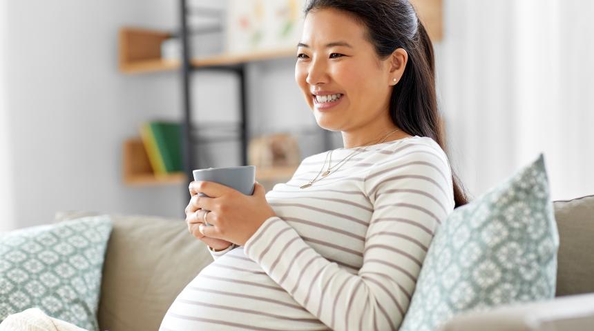 pregnant mum