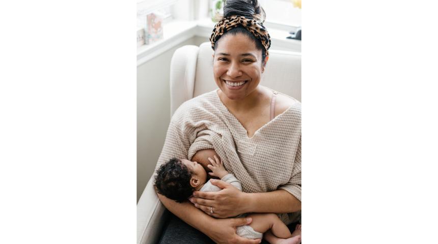 Seminars 2024: a photo of a mother and baby breastfeeding