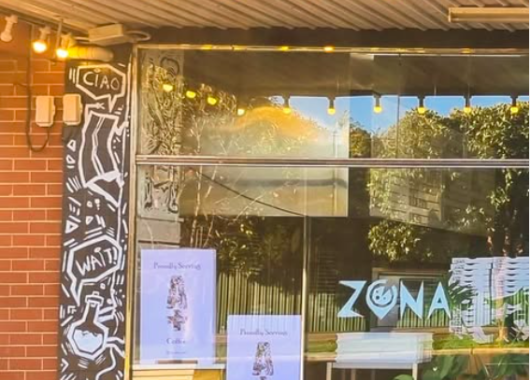 Zona cafe front