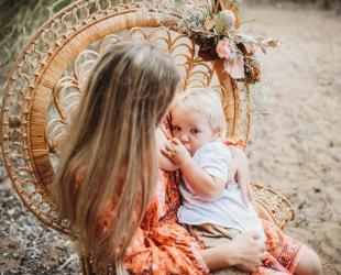 feeding toddler