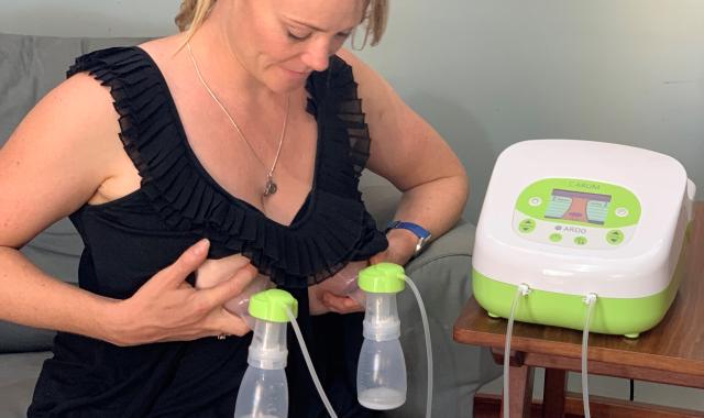 Breastfeeding + Pumping 