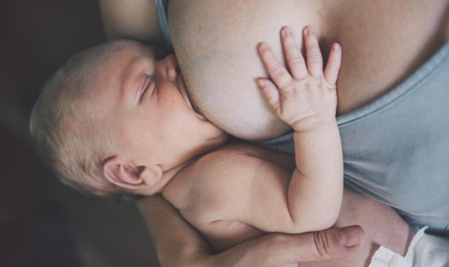 Baby feeding with wide mouth