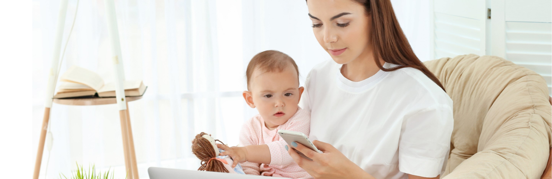 mother searching phone